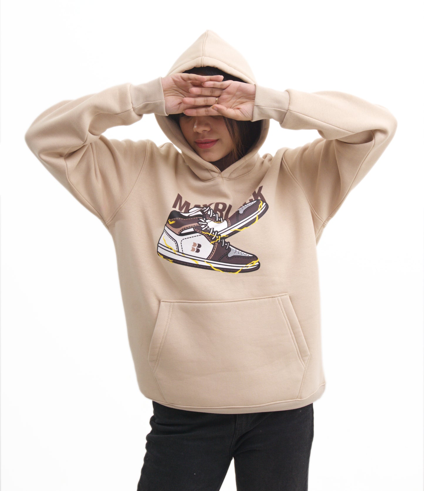 Drip Kicks Hoodie – Winter Warmth in Sneakerish Style